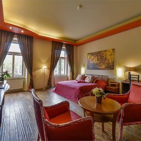 Schwaiger 4*