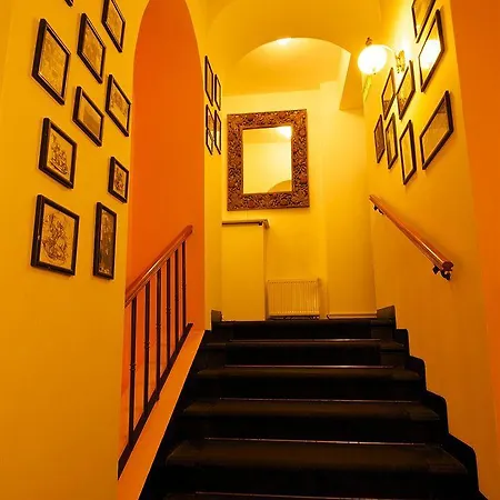 Schwaiger 4*